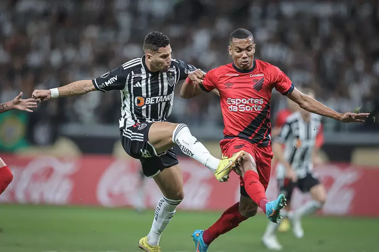 Paulinho, herói da virada do Galo no Mineirão.